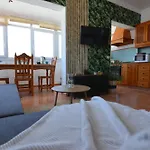 Vargas Paraiso Villa *