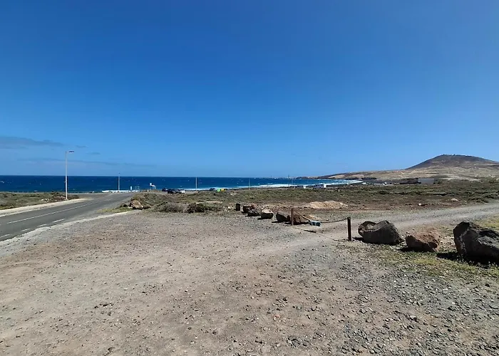 Vargas Paraiso Villa *